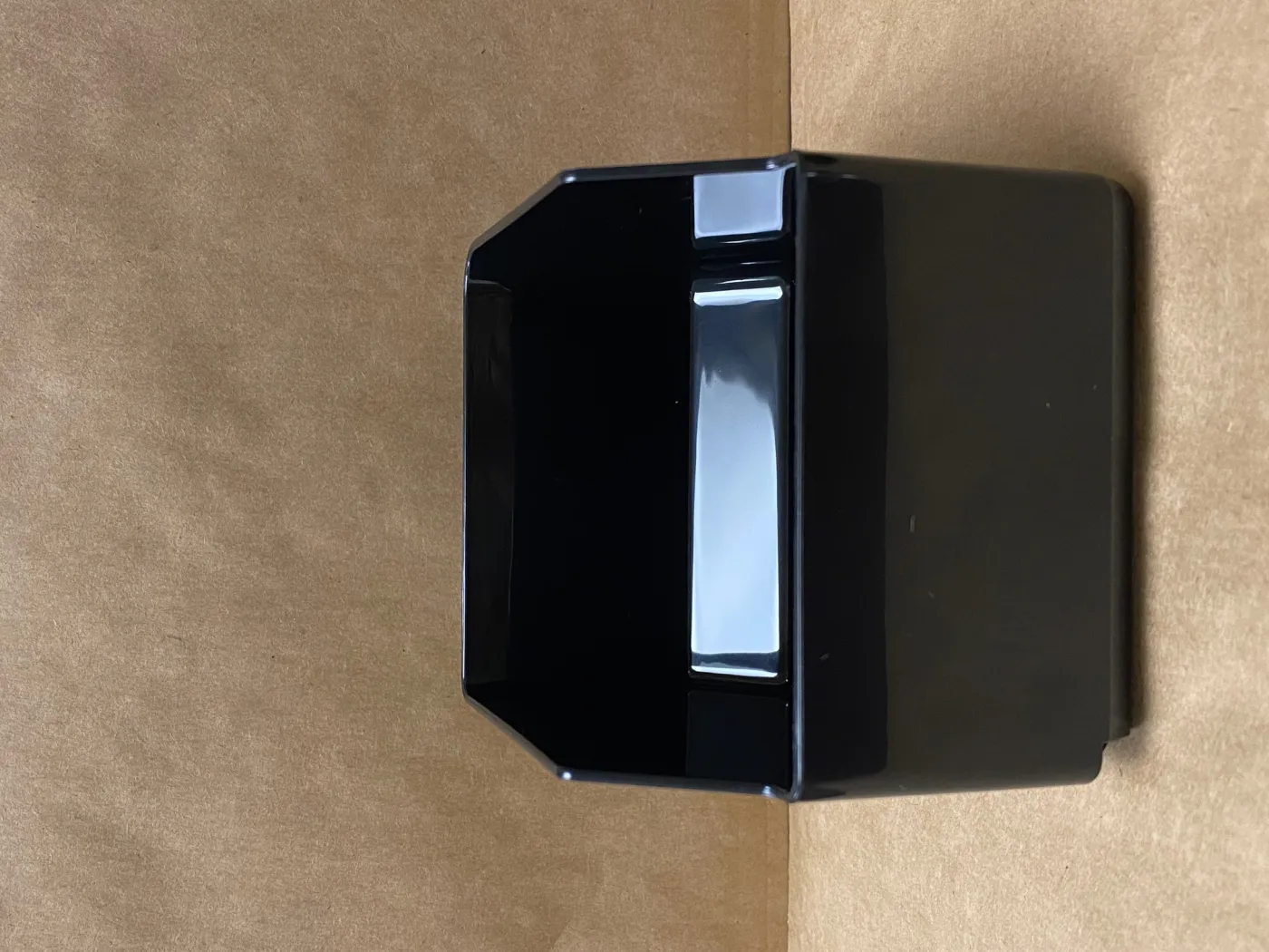 Dump Box, Espressione Concierge 8212S