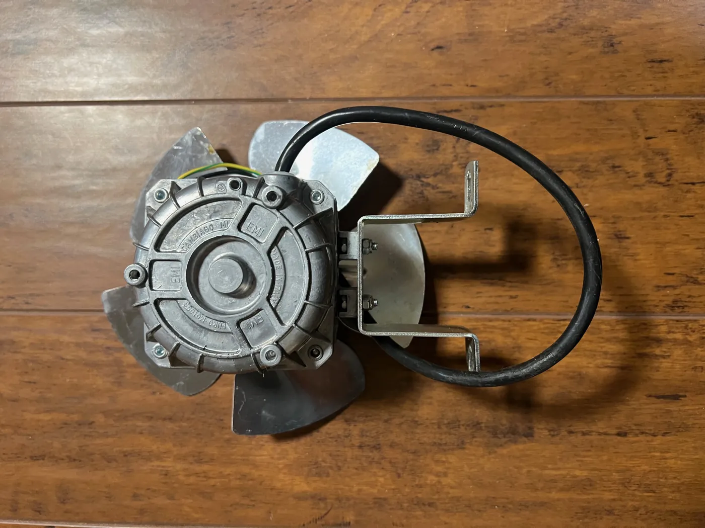 Musso Pola Fan Motor with Blade - 120 Volts